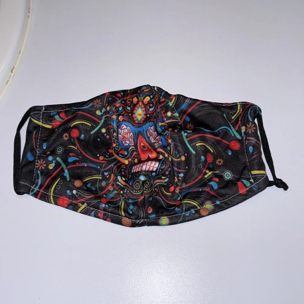 Lilly Pulitzer, Vera Bradley, coach mask